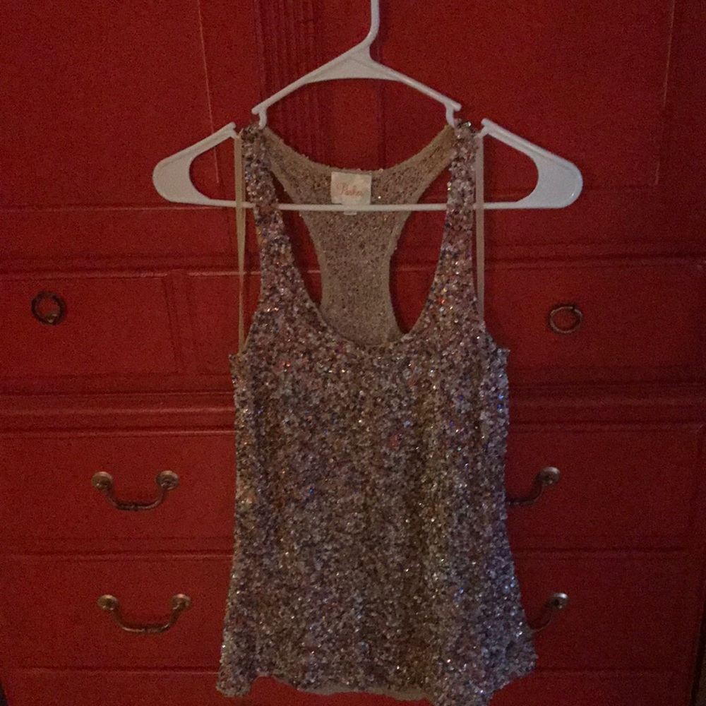 Heavy sequil tank top